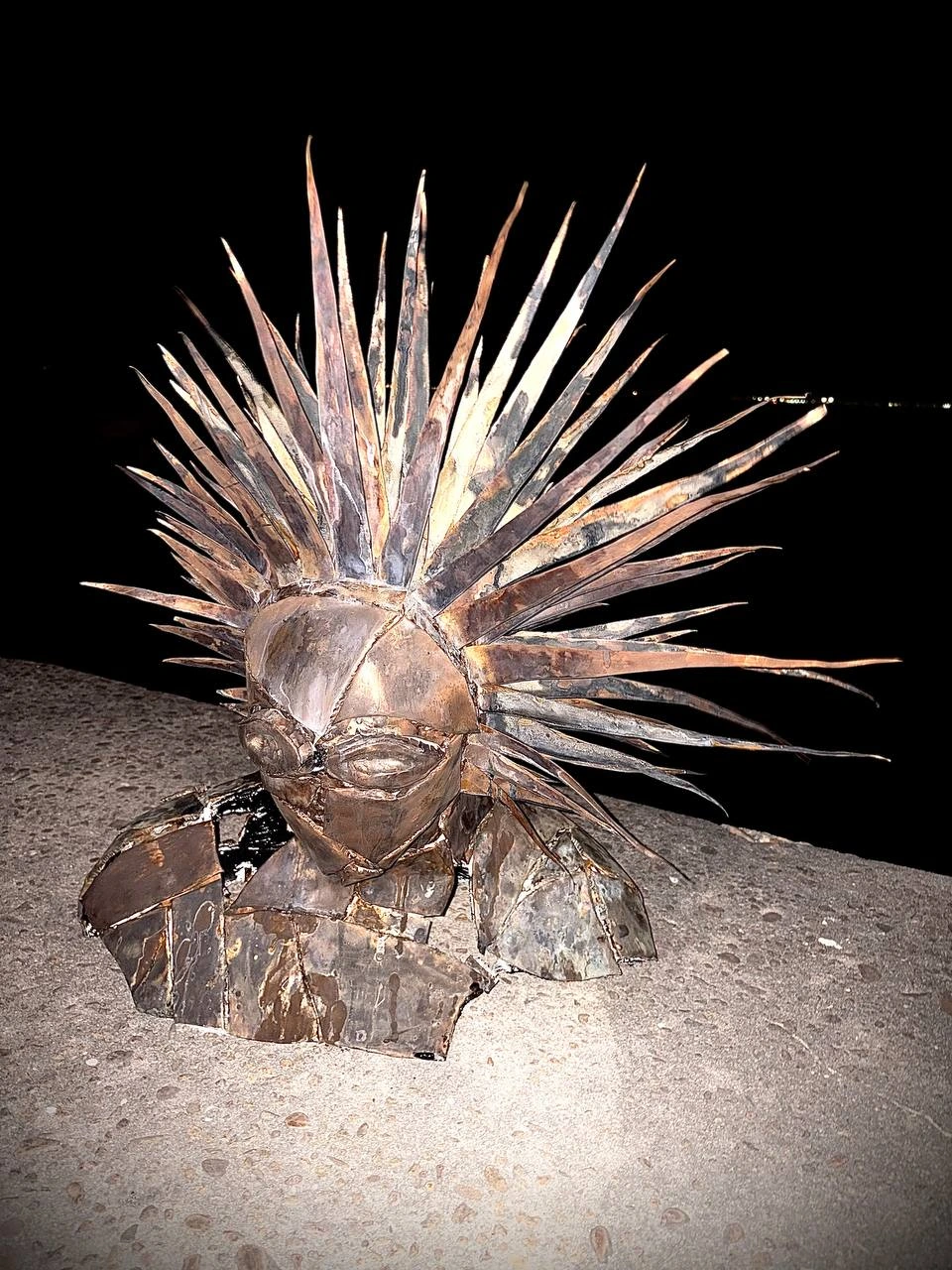 Brass sculpture «The inevitable loss of hope for the sake of unattainable lives», image 3